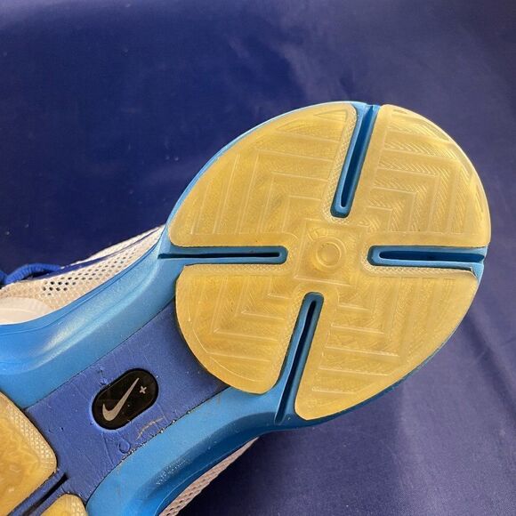 Mint Condition Nike TR1 Trainers White Light Blue Royal Mens 11 US 45 EUR - Picture 9 of 9